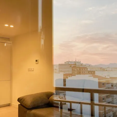 Centro Con Vistas Al Castillo